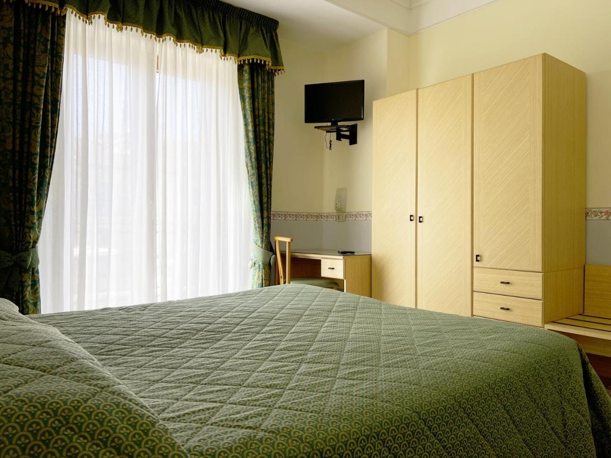 Hotel Reginella SantʼAgata sui Due Golfi Exteriér fotografie